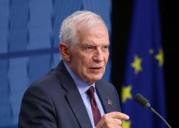 Unión Europea califica a gobierno de Maduro de dictatorial