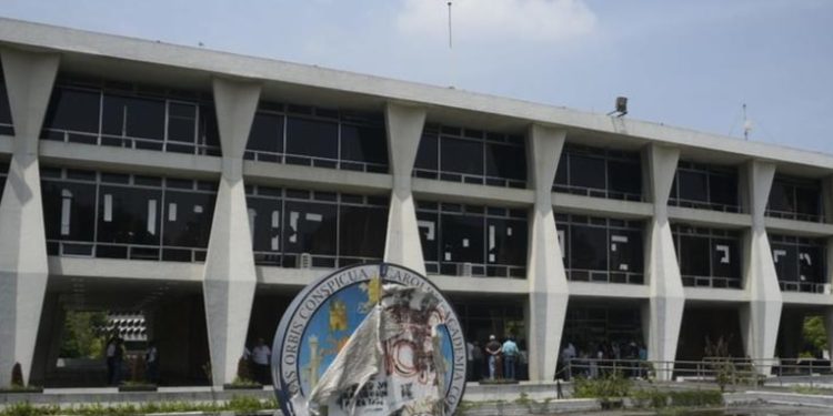 Universidad de San Carlos recupera el 90 por ciento de su campus en la zona 12