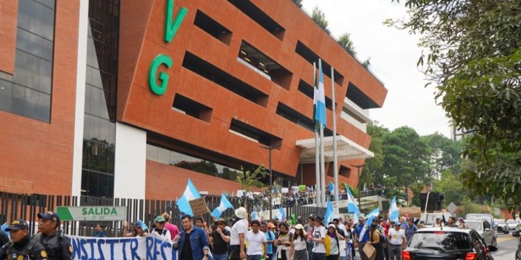 Universidad del Valle de Guatemala respalda el orden constitucional y el derecho a la manifestación pacífica