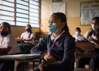 Unos 150 millones de niños siguen sin regresar a la escuela debido al COVID-19