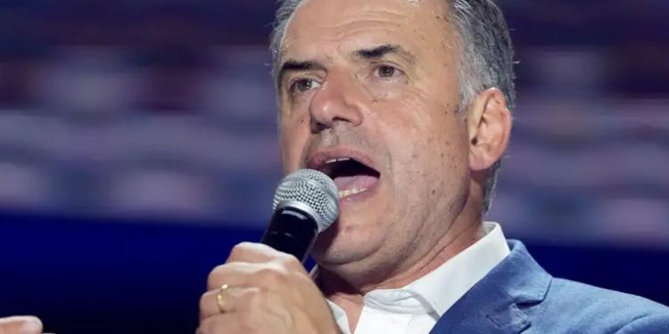 Uruguay: Orsi promete gobernar para crecimiento nacional