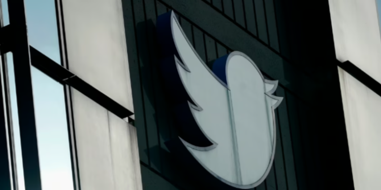 USCIS alerta sobre ''cuentas falsas'' tras perder el verificado en Twitter