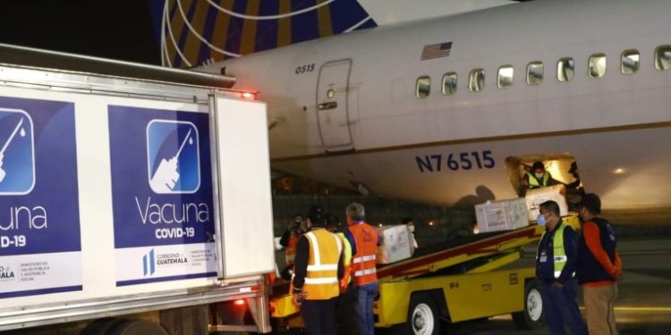 Vacunas se atrasan y llegarán hasta el jueves