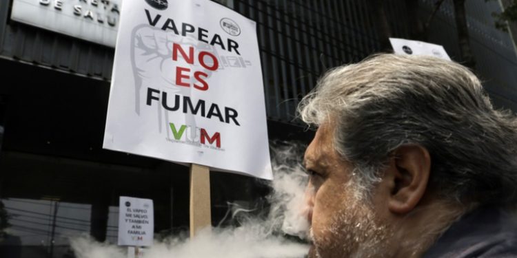 Vapear estaría relacionado con el cáncer, según un estudio