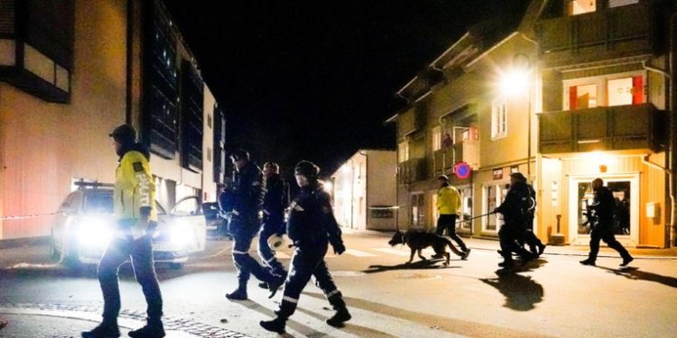 Varios muertos tras un ataque con arco y flechas en Noruega