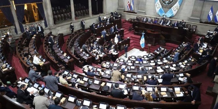 Varios partidos políticos desaparecerán del mapa político