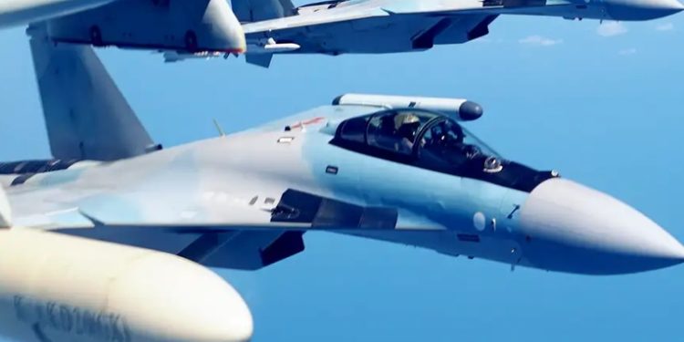 Veinte aviones chinos cruzan línea del Estrecho de Taiwán