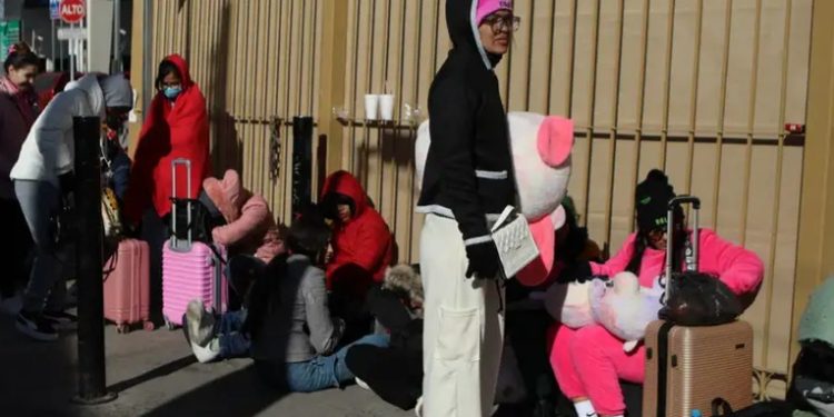 Venezolanos protestan en México para exigir repatriación