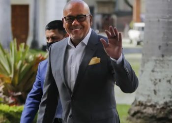 Venezuela consulta calendario electoral sin la oposición