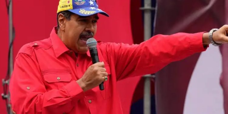 Venezuela dice que acordó mejorar relaciones con EE. UU.