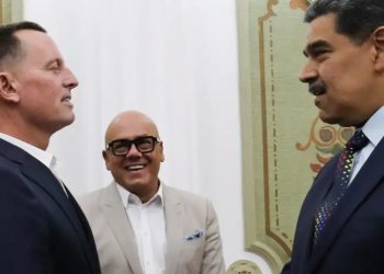 Venezuela retomará los vuelos de repatriación desde EE.UU.