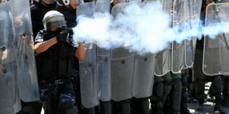 Veteranos militares se enfrentan a fuerzas de seguridad en Machaquilá, Petén