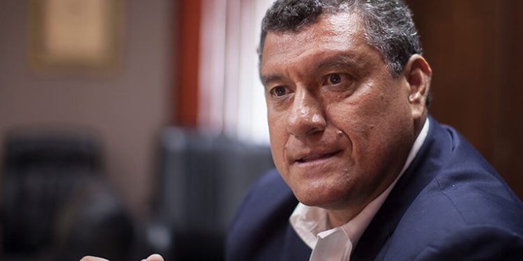 Vicepresidente pide transparencia en la elección de magistrados a la CC