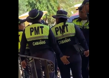 VíDEO: Agente PMT pide disculpas por hacer broma a su compañera