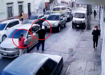 VíDEO: Evidencian asalto contra conductor que fue a mano armada