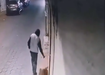VíDEO: Hombre intenta provocar incendio en restaurante de San Marcos