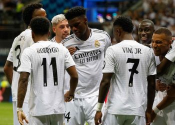 Vinicius Jr., Bellingham y Mbappé montan la fiesta ante la Atalanta con la sexta Supercopa del Real Madrid