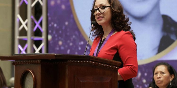 Virginia Laparra, exjefa de FECI en Quetzaltenango, condenada a cinco años de cárcel