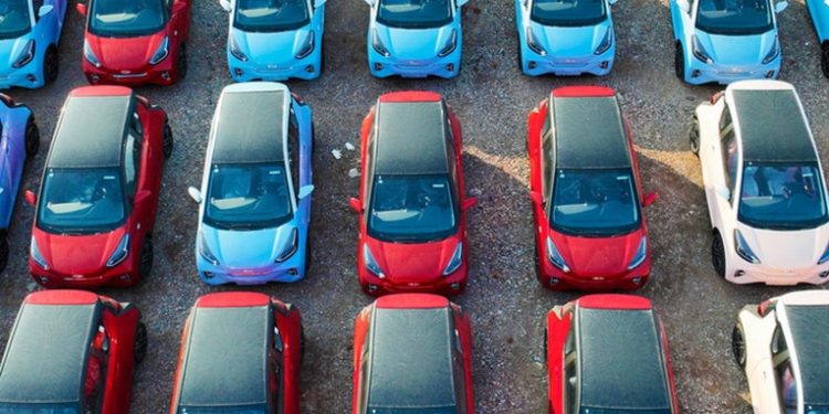 Von der Leyen carga contra los autos eléctricos de China por su bajo precio