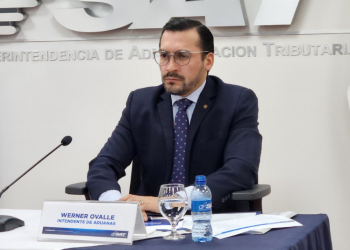 Werner Ovalle informa existencia de lotes de placas para continuar con entregas