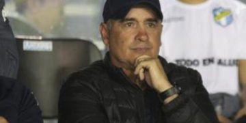 Willy Coito Olivera, histórico DT anunció su retiro