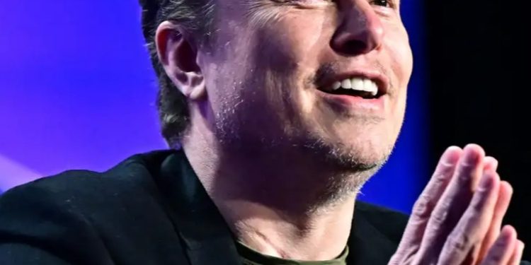 X pide desbloqueo de red en Brasil tras cumplir exigencias