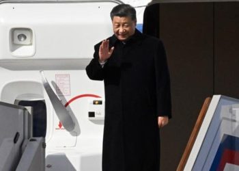Xi Jinping aterriza en Rusia para reunirse con Putin
