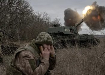 Zelenski baja edad de movilización militar de 27 a 25 años