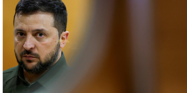 Zelenski pierde el apoyo de los ciudadanos