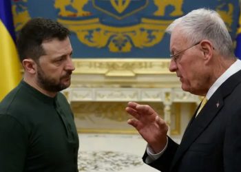 Zelenski recibe al enviado de EE. UU. tras críticas de Trump