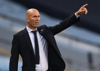 Zidane no continuará en el banquillo del Real Madrid