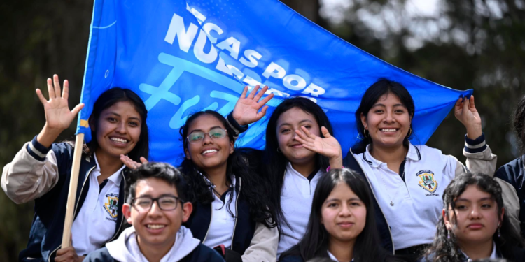 Becas Nuestro Futuro