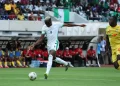Hat-trick de Osimhen