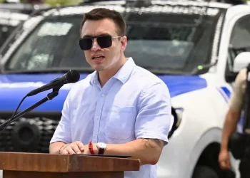 Ecuador y Estados Unidos interceptan embarcaciones con armas