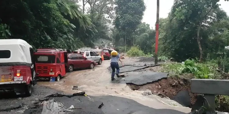Muertes por lluvias en Guatemala Conred