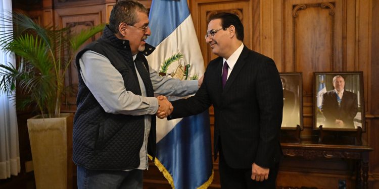 Ministerio de Gobernación juramenta