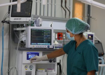 Compra de equipo médico