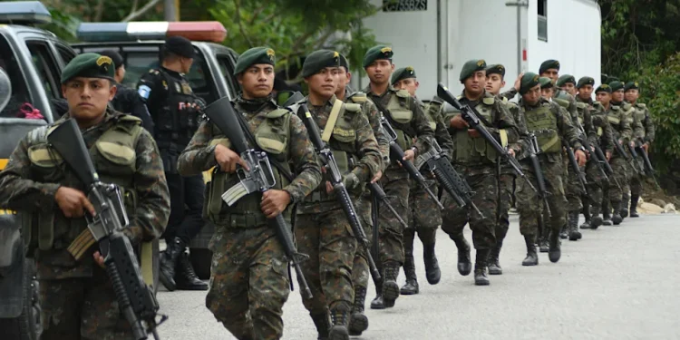 Ejército seguridad cárceles Guatemala