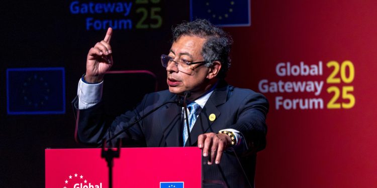 Petro pone una condición