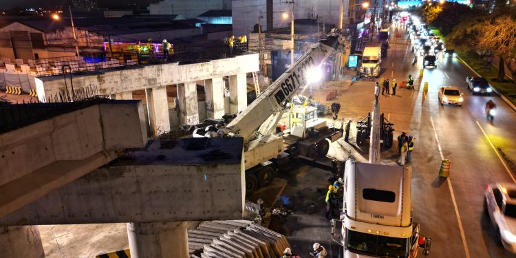 Calzada Roosevelt cierre parcial