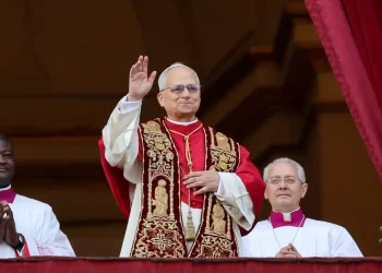 Conflictos en el primer Urbi et Orbi