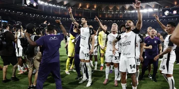 Memphis Depay campeón con Corinthians