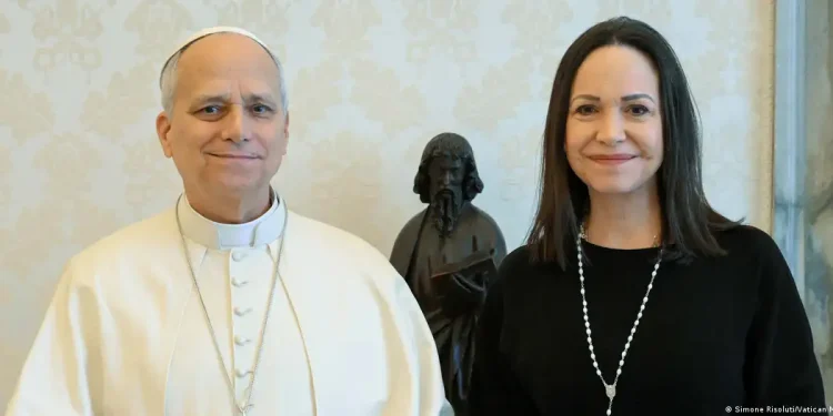 León XIV recibe en el Vaticano a María Corina Machado