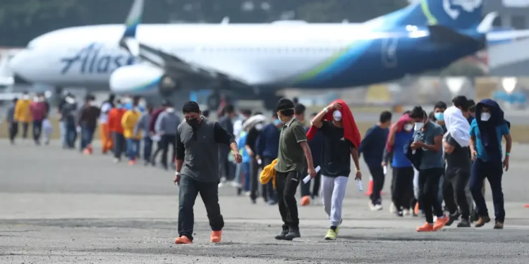 Guatemaltecos deportados en 2025