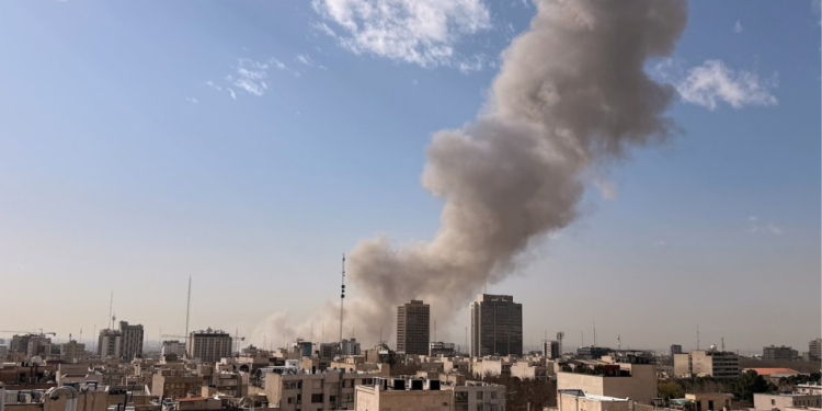 Agresión masiva contra Irán