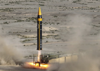 Irán pone en despliegue