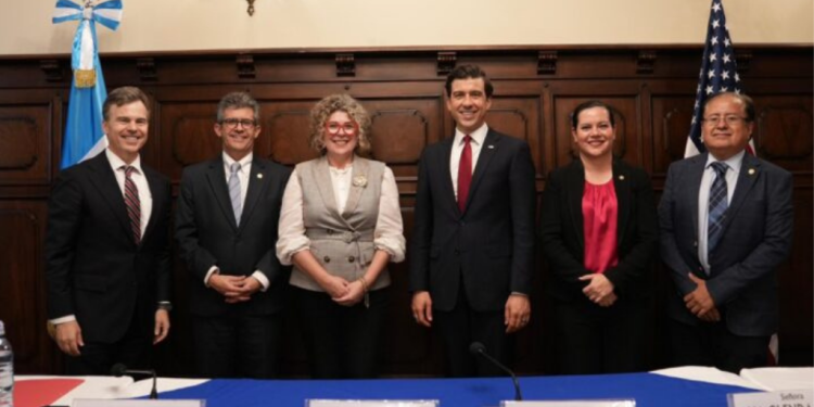 Visita de Luke Lindberg fortalece agenda agrícola