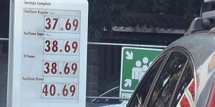Diésel supera los 40 quetzales en Guatemala