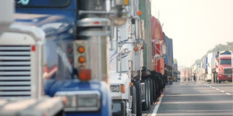 Manifestación de transportistas en Guatemala por alza en combustibles genera expectativa