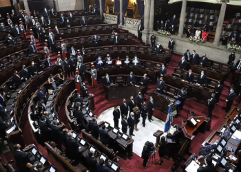 Sesión solemne en el Congreso